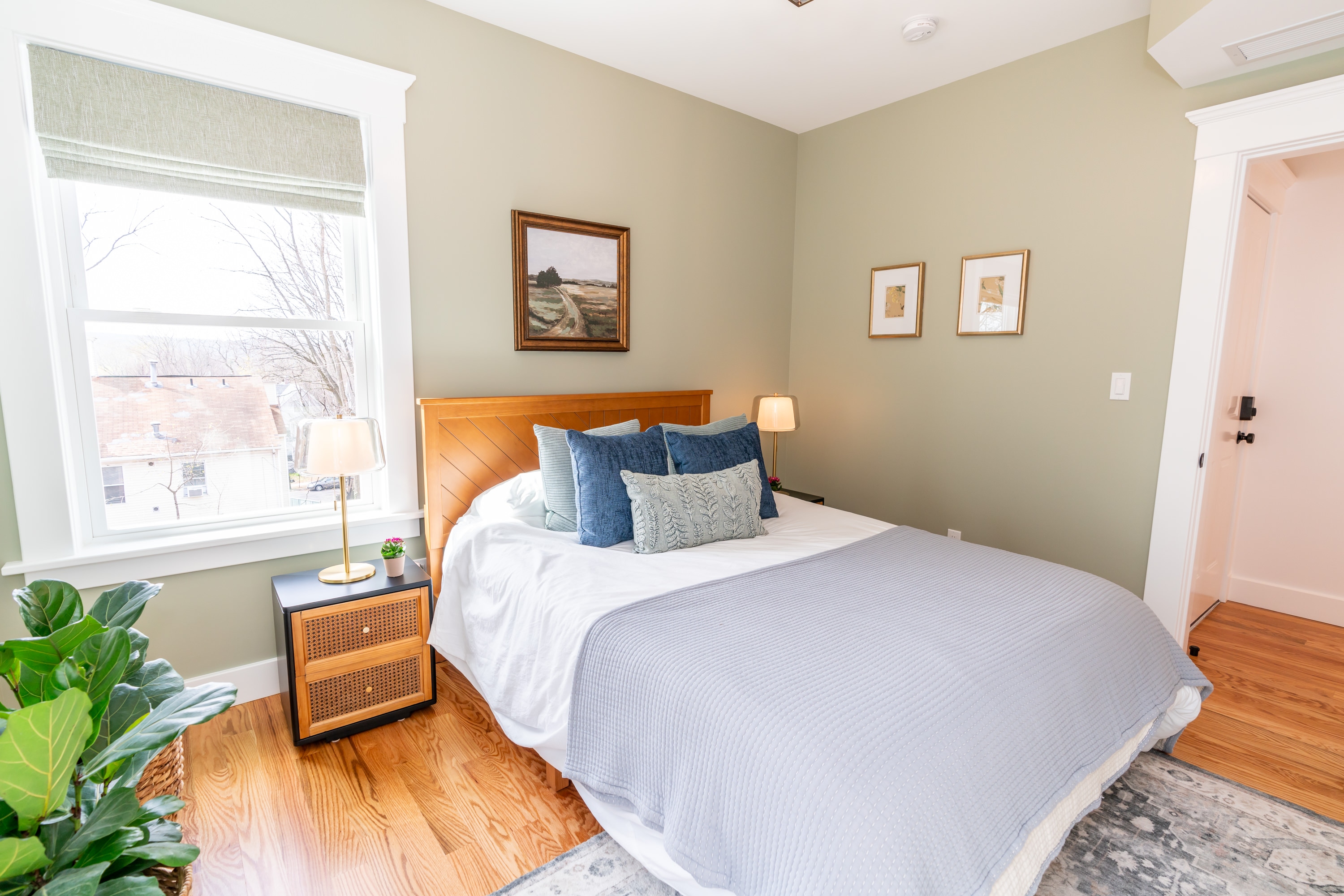 3-bedroom apartment kitchen